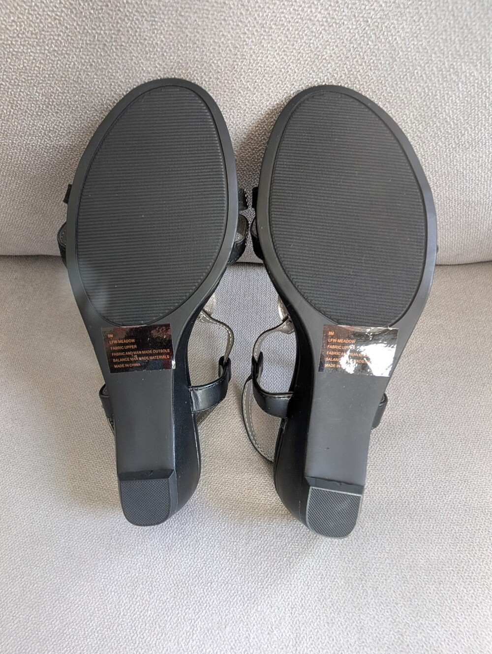 London Fog Women’s Black/Silver Strappy Block Heel Sandals, Sz 8M - Picture 2 of 3
